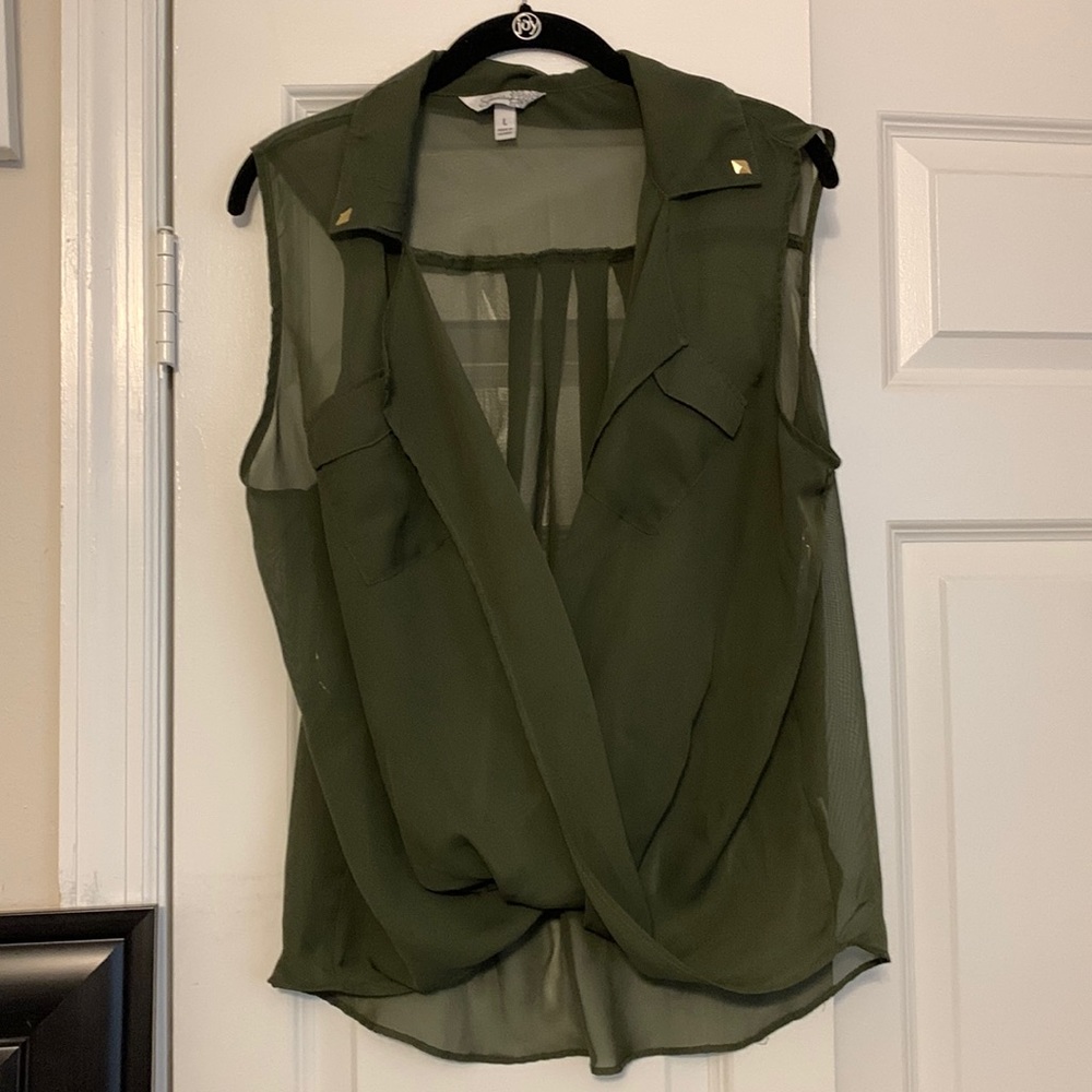 Kohls olive green size large sexy sheer crossover shirt